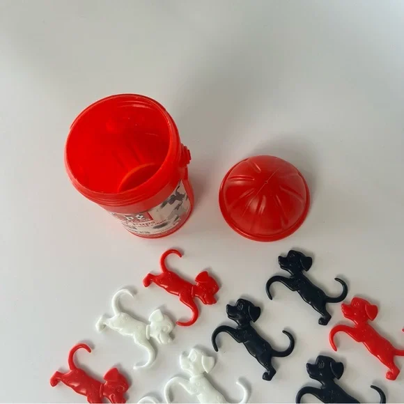 Vintage Disney 101 Dalmatians Pack of Pups Chain Link Toy - Picture 4 of 5